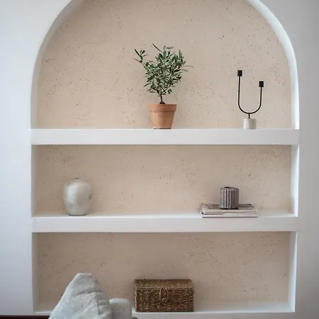 Brand New & Stylish Beachfront Next To Bacvice Διαμέρισμα *