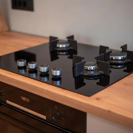 Apartment Brand New & Stylish Beachfront Next To Bacvice Split