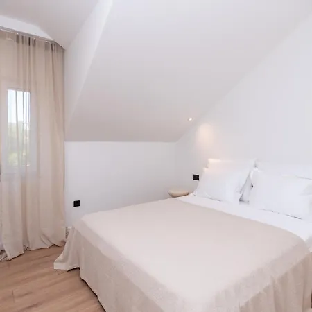 Apartmán Brand New & Stylish Beachfront Next To Bacvice Split